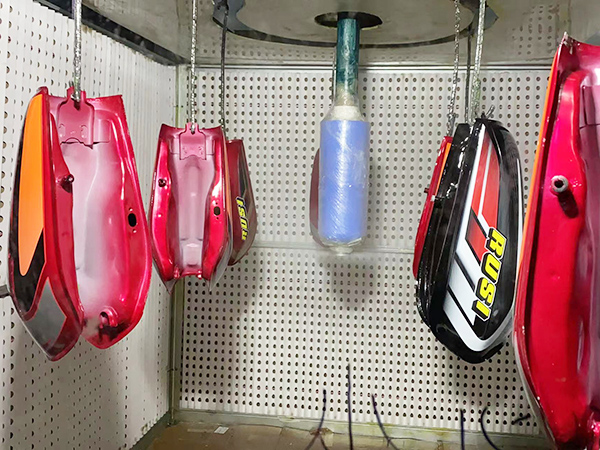 摩托車油箱水油通用靜電噴涂機(jī)